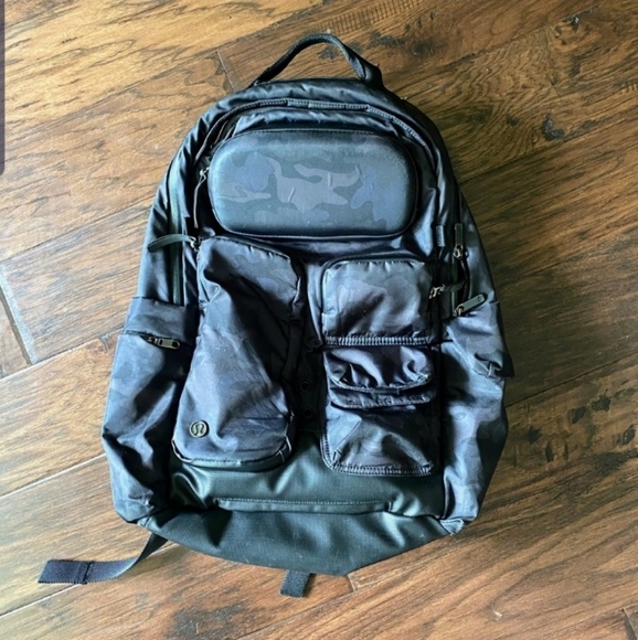 lululemon cruiser backpack